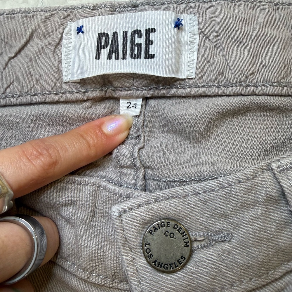 PAIGE Women's Skinny Jeans in Light Gray - Picture 5 of 10